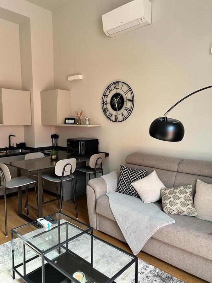 "Mel'S House" - Duomo District - Milano Centro - Universita ภายนอก รูปภาพ